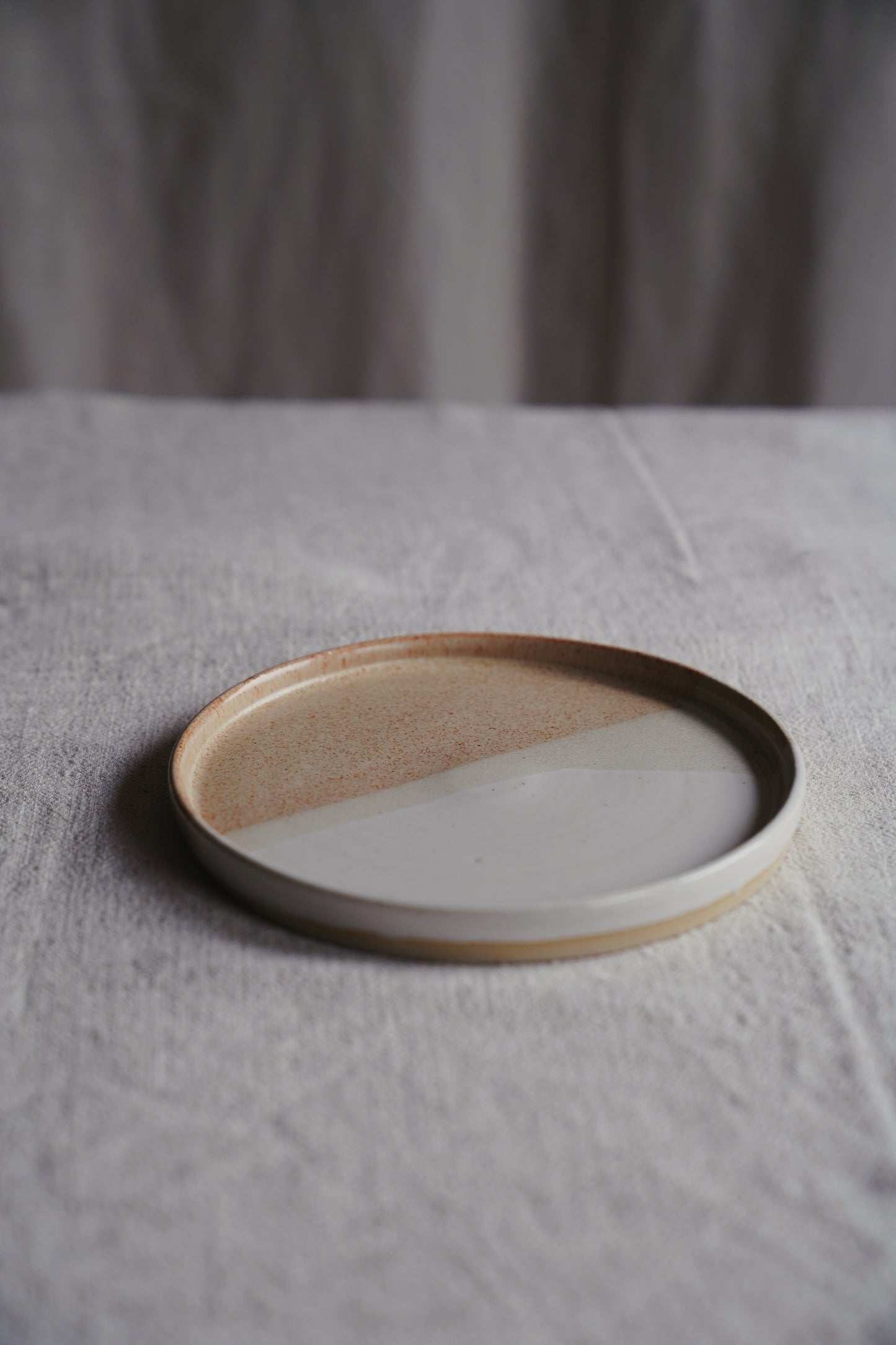 two-tone side plate