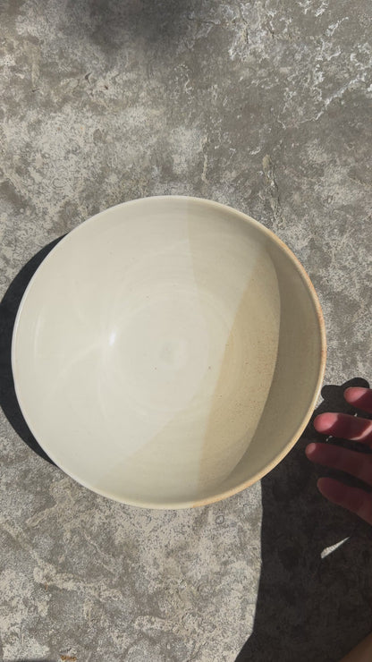 sand & stone medium bowl