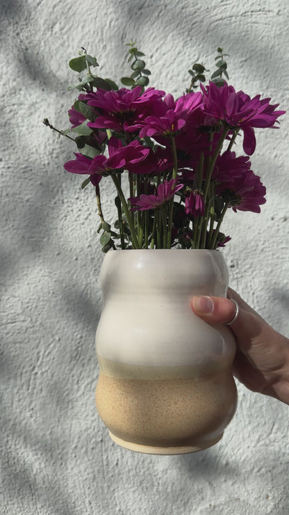 wavy two-toned bubble vase