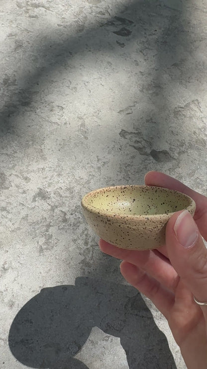 mini speckled bowls